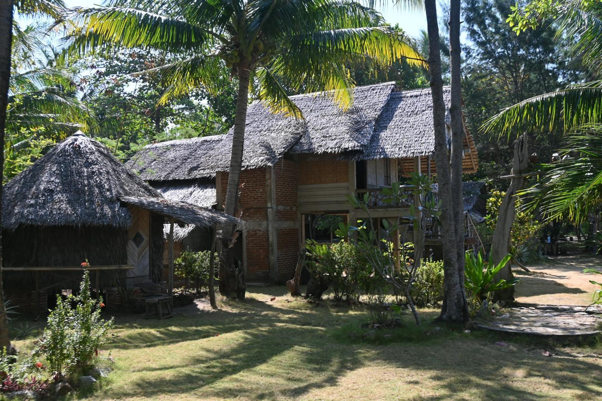 Villa Bunga Jabe Karimunjawa-Inseln Exterior foto
